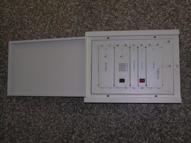 是國內較早專業(yè)從事通信配線設備和網絡設備的研發(fā),制造,銷售于一體的